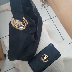 Michael Kors Hobo Bag & Wallet